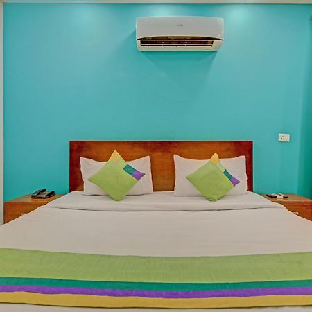 Itsy By Treebo - Dr Regency Hotel New Delhi Exterior photo