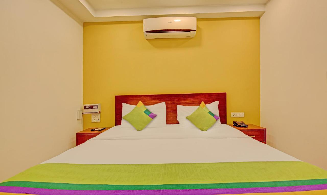 Itsy By Treebo - Dr Regency Hotel New Delhi Exterior photo